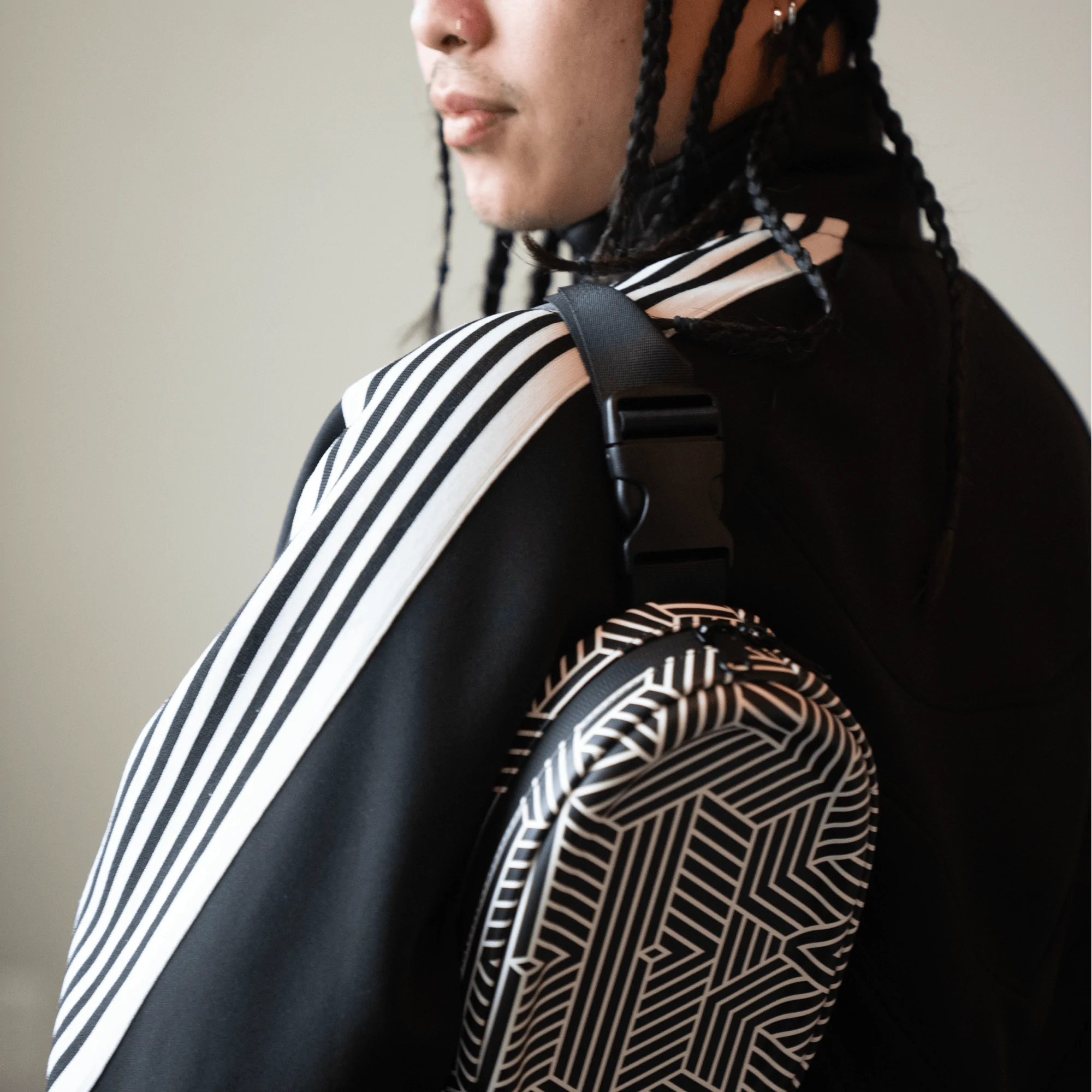 v-syndicate-linea-way-bag-fanny-pack-1229074454